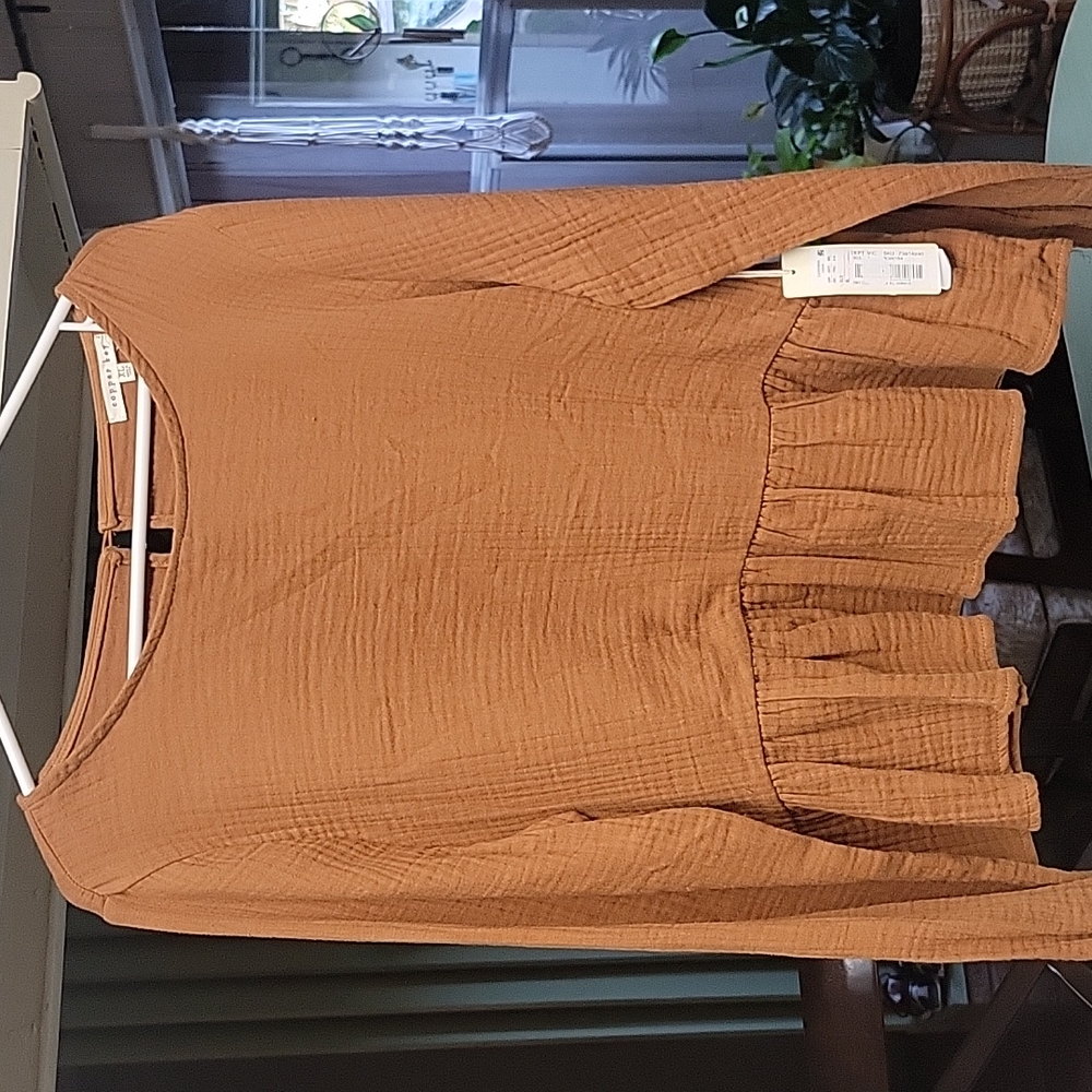 NWT  copper key cotton top